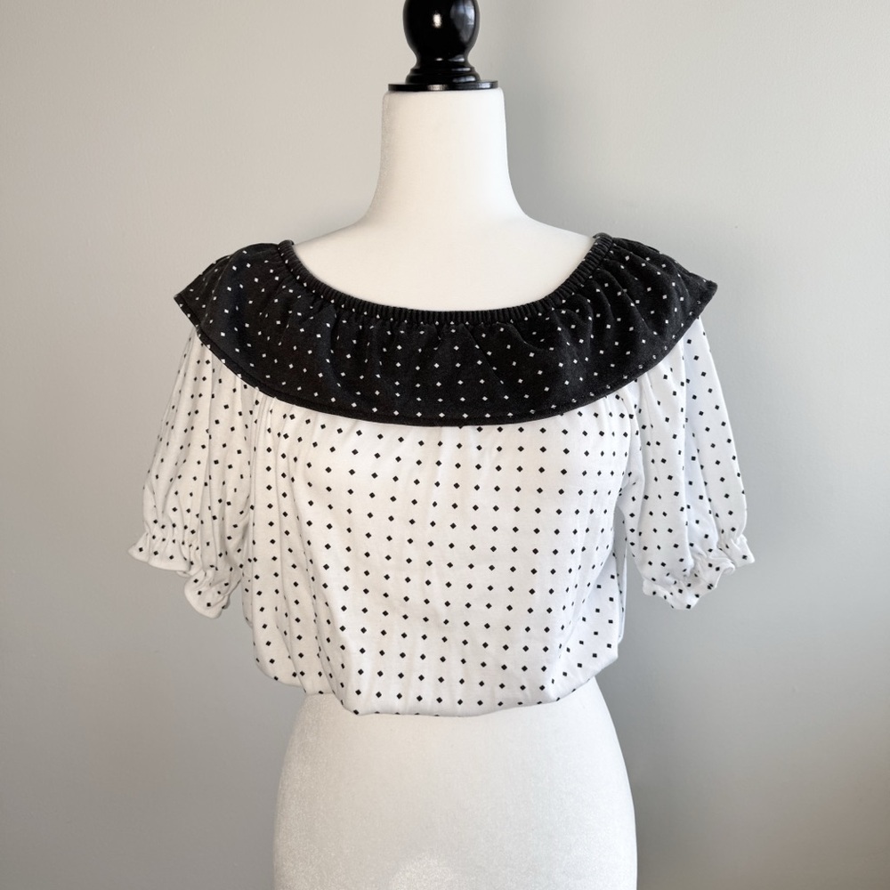 Polka Dot Top Diamond Motif